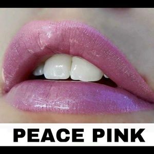 LipSense lipstick Peace Pink NWT 🦄